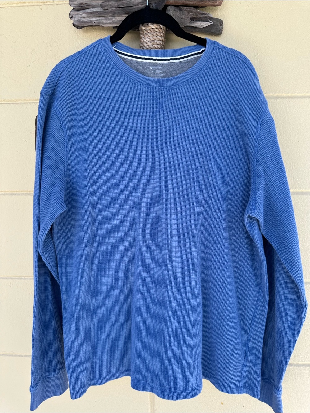 Men's Long-Sleeve Waffle Knit Crew in Blue